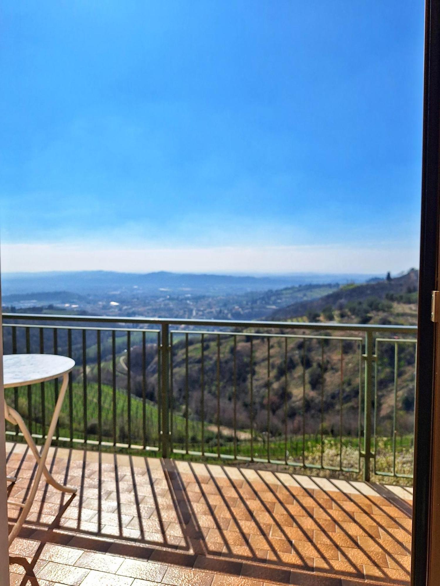 La Casa Di Lilly Villa SantʼAmbrogio di Valpolicella Kültér fotó